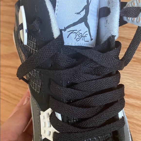 Jordan 4s - Picture 1 of 5